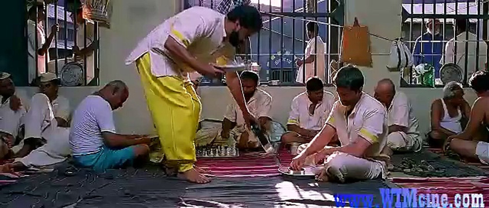 Jail (2009)_clip4