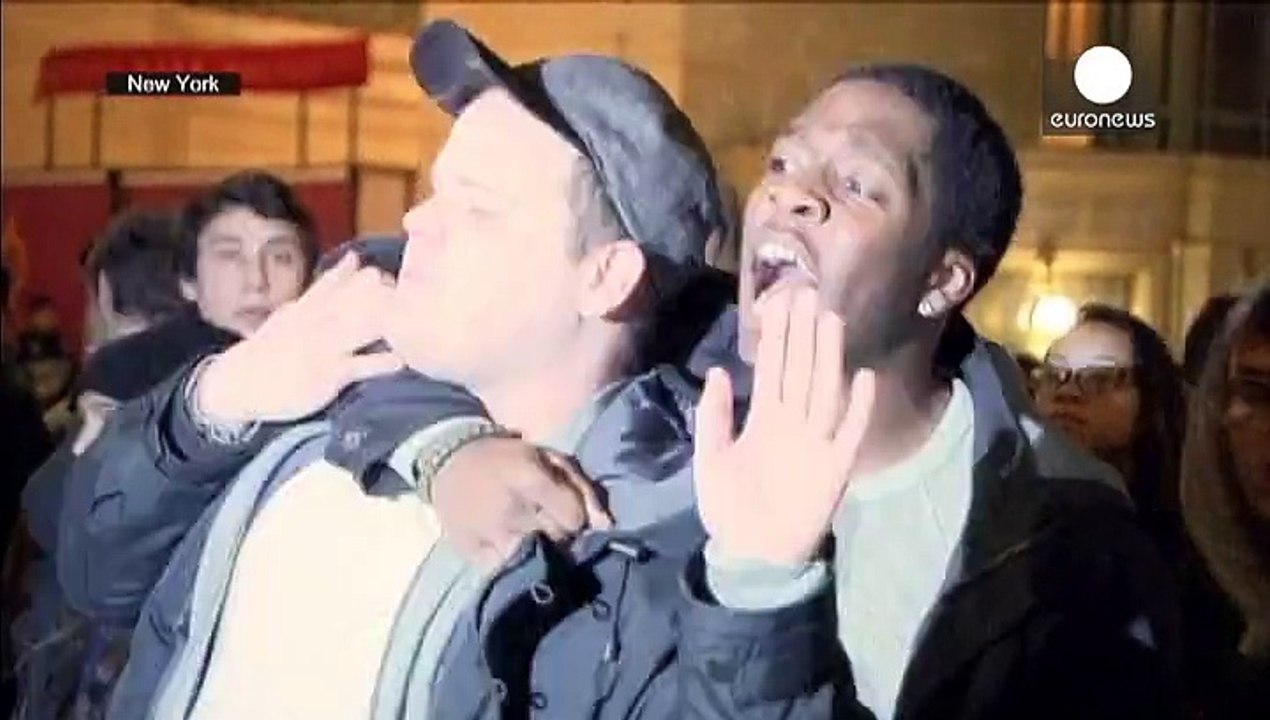 Demonstration gegen Polizei und US-Justiz schlägt in Gewalt um