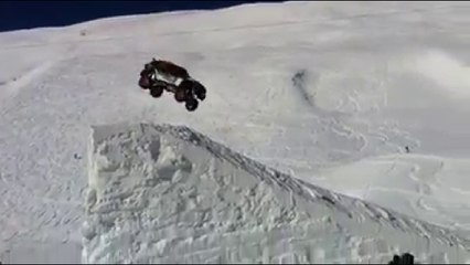 Car stunts in the air - Amazing