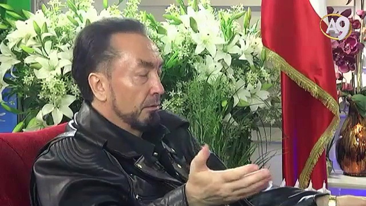 Cumhurbaşkanımız Sn. Erdoğan ve Başbakanımız Sn. Davutoğlu vicdanlı nur gibi insanlar. Yeni yasalar kimseyi kısıtlamış değil.