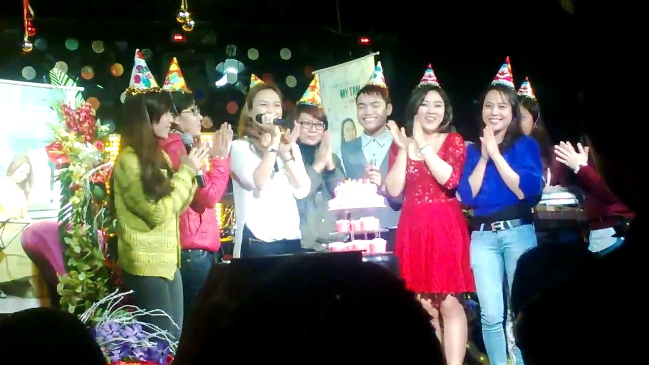Offline Fan Meeting HaNoi (4 1) FULL (Part 1)