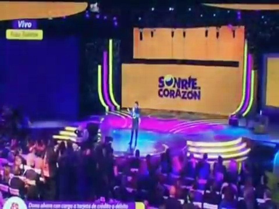 Eugénio Derbez SE BURLA de la casa blanca de Angélica Rivera y Lucero en Teletón 2014