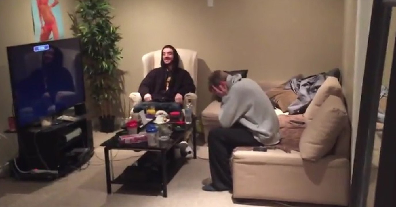 Turning Off Xbox Prank!