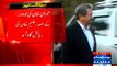 PTI Dharna- What happened to Shafqat Mehmood And Umar Cheema they Didnt Allowed To Go With Imran Khan In Aleem Khan(PTI) Residence But Why???