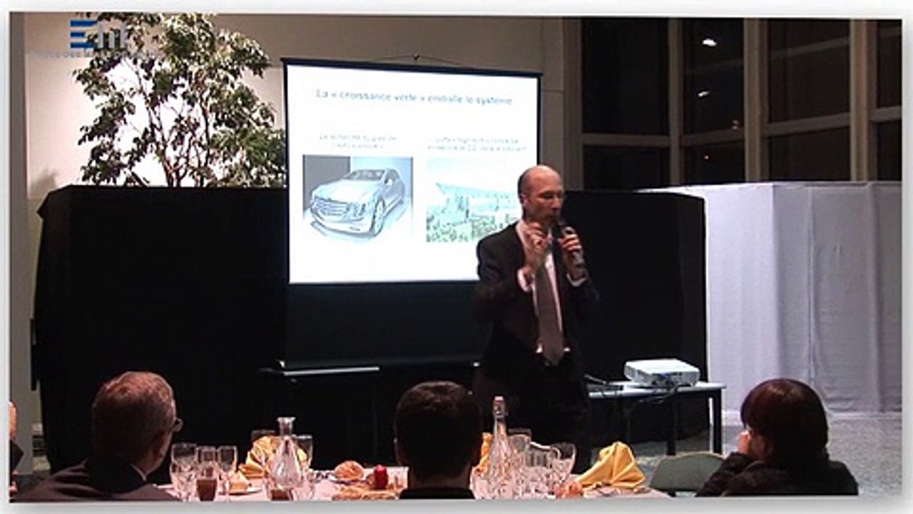 Philippe Bihouix, "Du peak oil au peak everything : vers une pénurie des métaux", École des Mines de Nantes, 24 janvier 2013, 2 de 2