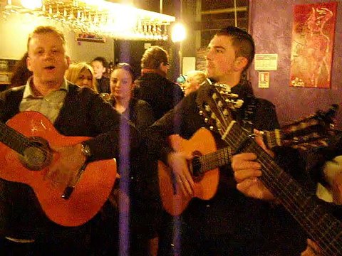 N°1 . COMPAS Soirée GYPSIE FLAMENCO a L EKI de NIMES 12.14