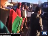Dunya News-Afghan activists chant slogans against Fazlur Rehman in London