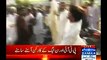 PMLN Throwing Eggs And Tomatoes On PTI Workers