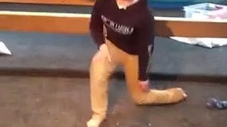 [+18 ~ Sexy Funny Girl]Little White Boy Can't Jump - Fails World