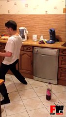 [+18 ~ Sexy Funny Girl]Gymnastic Move Fail - Fails World