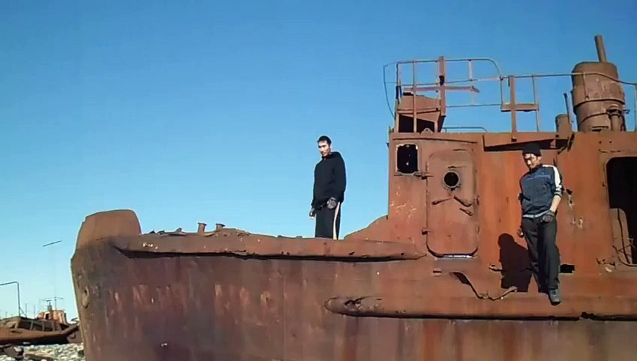 [+18 ~ Sexy Funny Girl]Frontflip from Boat To Sand - Fails World