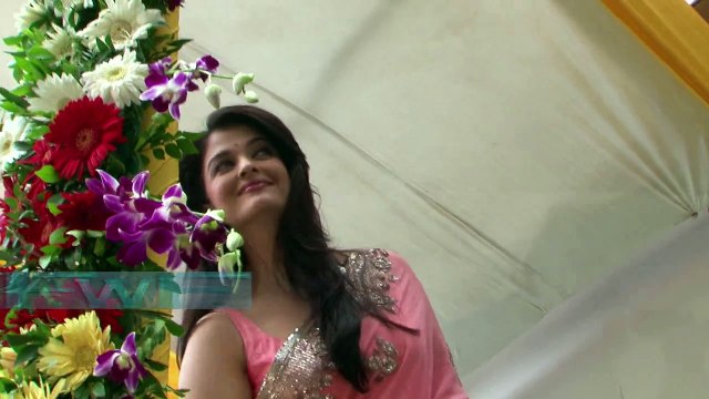 Aishwarya Rai Bachchan Inaugurated New Kalyan Jewellers Store