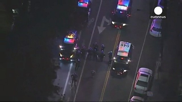 Violences policières contre les Noirs : la colère enflamme les Etats-Unis