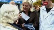En Juin 2012,  Marine Le Pen dans les allées du marché d'Hénin-Beaumont lors de la campagne des législatives