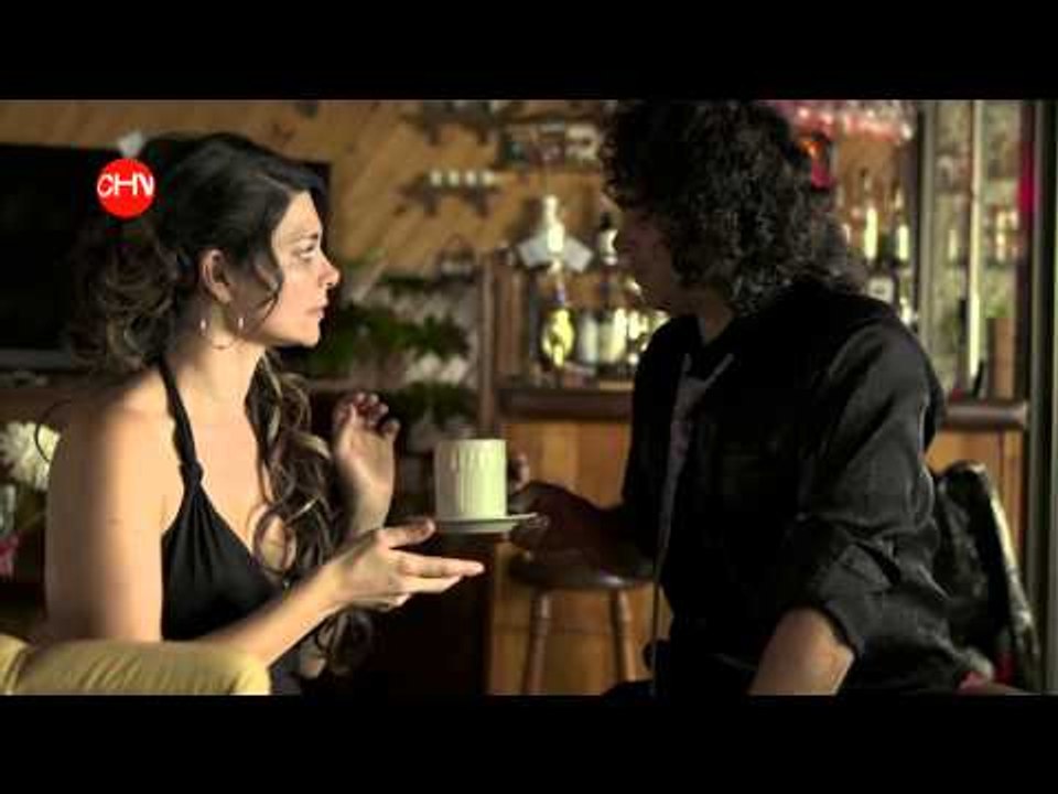 Antonella Ríos en El Buitre - Infieles - Chilevisión