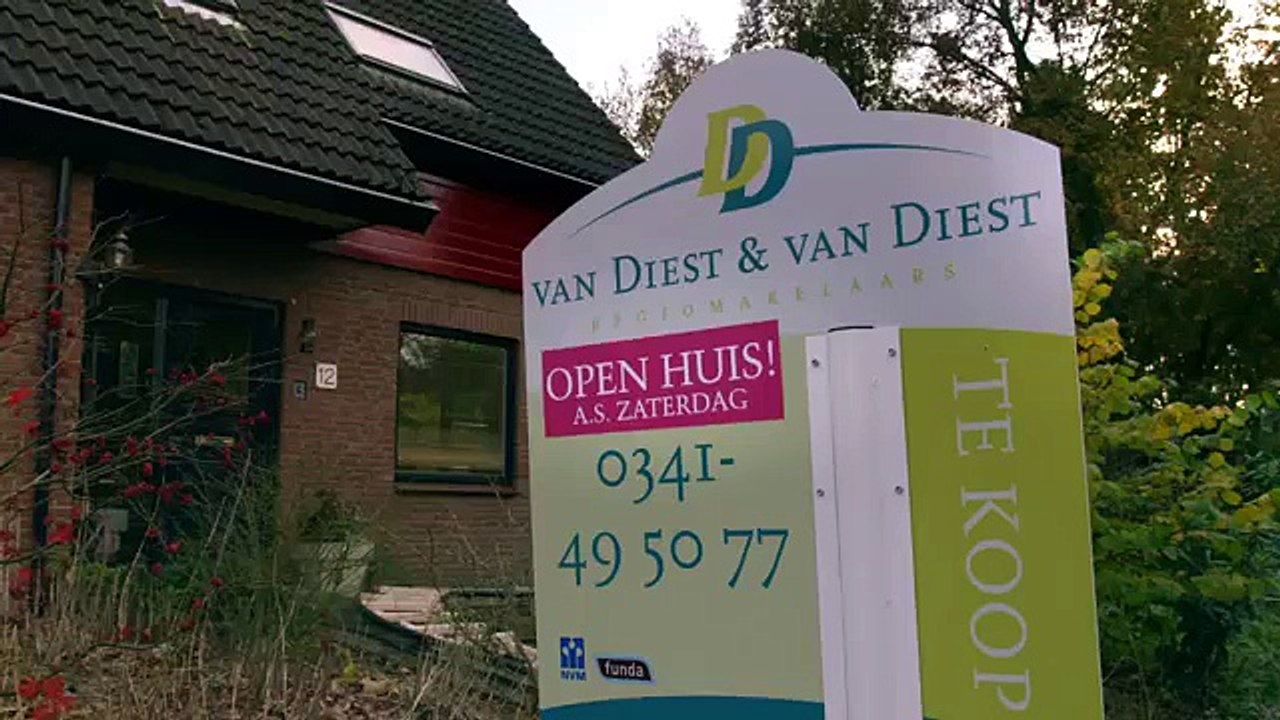 Des montagnes russes pour visiter une maison à vendre