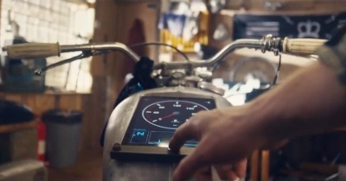 Bu Reklamı Çıkar Çıkmaz Milyonlar İzledi