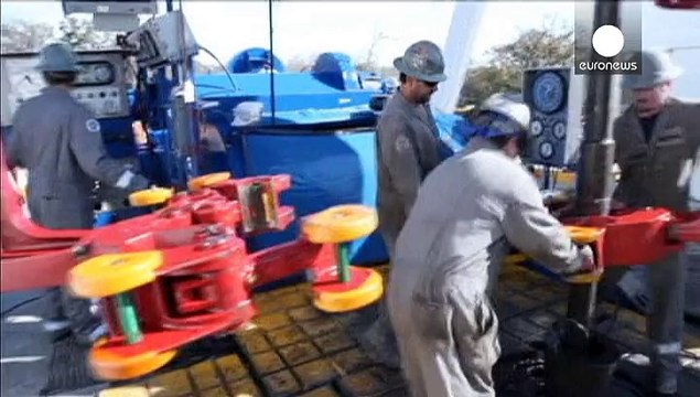 Нефть впервые за пять лет стоит дешевле 67 долларов