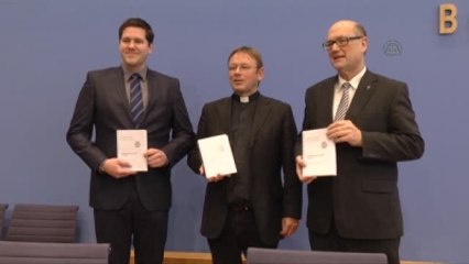 Almanya'nın Silah Satışına Kiliselerden Tepki