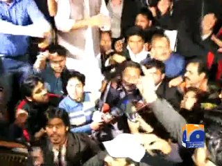 Download Video: Lahore: PTI demonstrates protests against killing of PTI worker-Geo Reports-08 Dec 2014