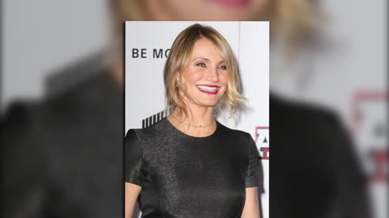 Cameron Diaz se déhanche à la première d'Annie
