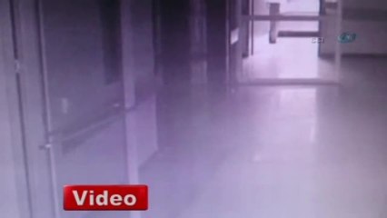 Hastane Penceresinden Ölüme Atladı