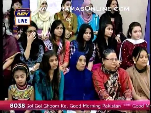 Rekha 60 saal se bhi zada umer ki ho kar bhi itni khubsurat jawan kese lagti he nida yasir telling