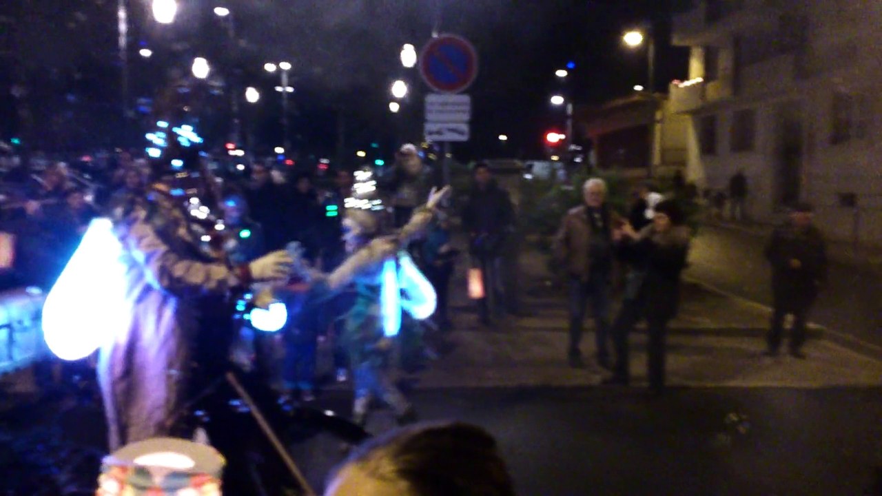 Fête des lumières à Fontaines (1)