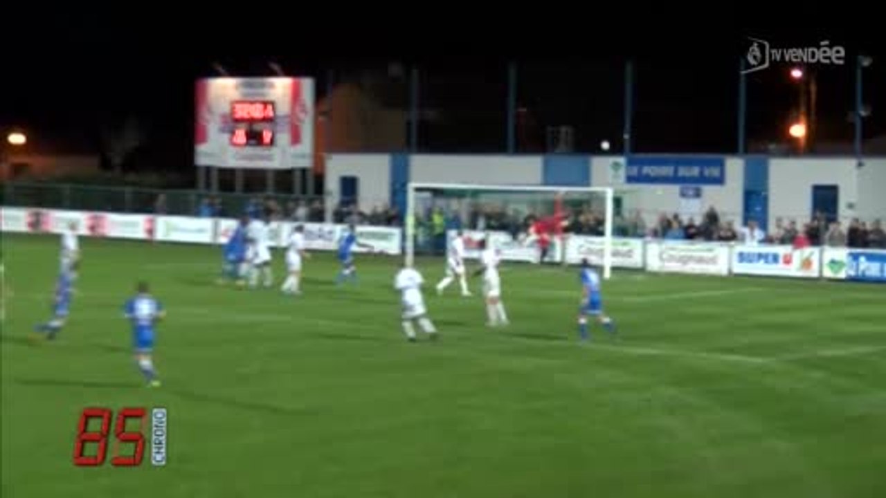 Football : Le Poiré-sur-Vie perd 3 à 0 contre le Red Star