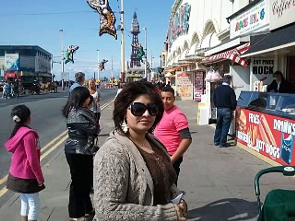 Uddi neendain aankhoon se uddi, Karaoke By Ikram Baig