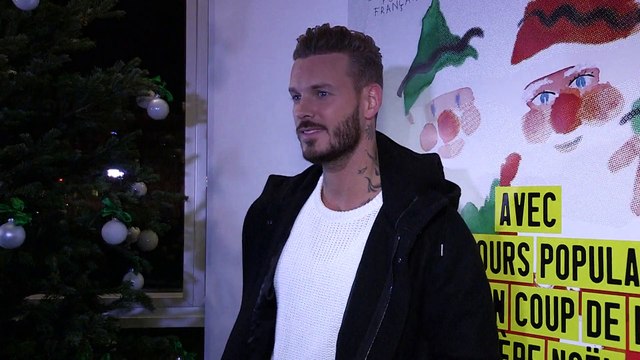 Lancement de la tournée des Pères Noël verts du Secours populaire