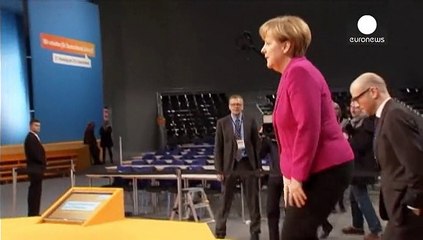 Merkel interrupts TV interview after feeling 'dizzy'