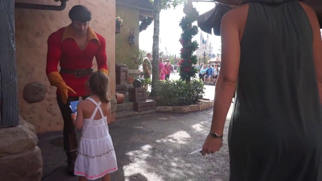 Hilarious little Girl Puts Gaston (Beauty and the Beast) In His Place Disney World!