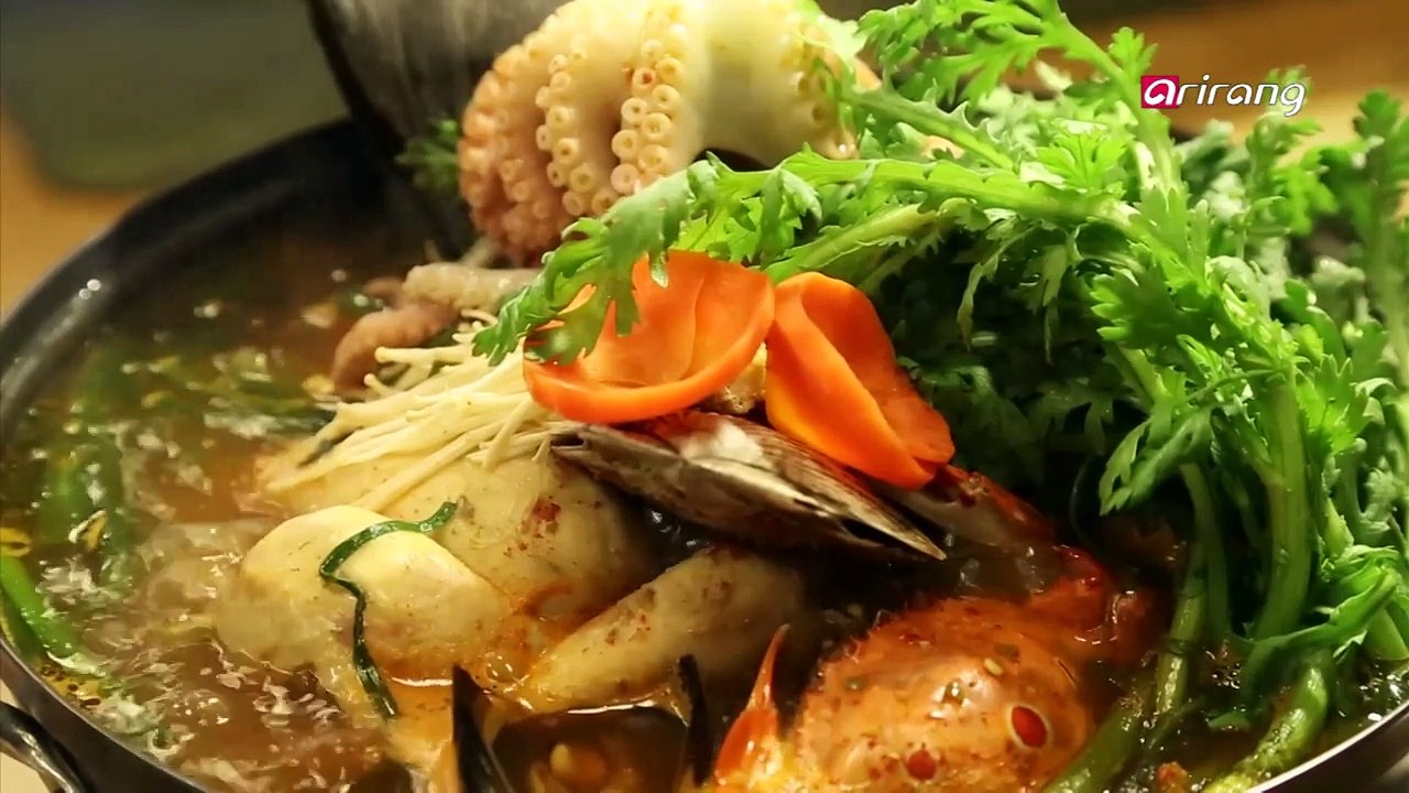 Chefs Foodcation Ep8C2 One of Korea's Most Beloved Foods, Chicken