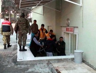 Cinnet Getiren Asker, 2 Arkadaşını Vurduktan Sonra İntihar Etti