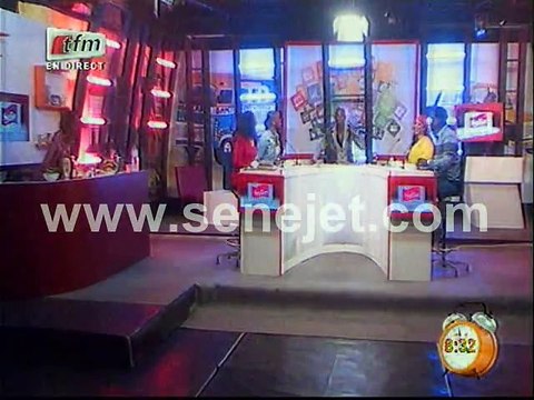 Metzo Diatta, propriétaire de la série Dinama Nekh et époux de Mounasse, apparaît pour la première fois sans rasta depuis la sortie de prison.