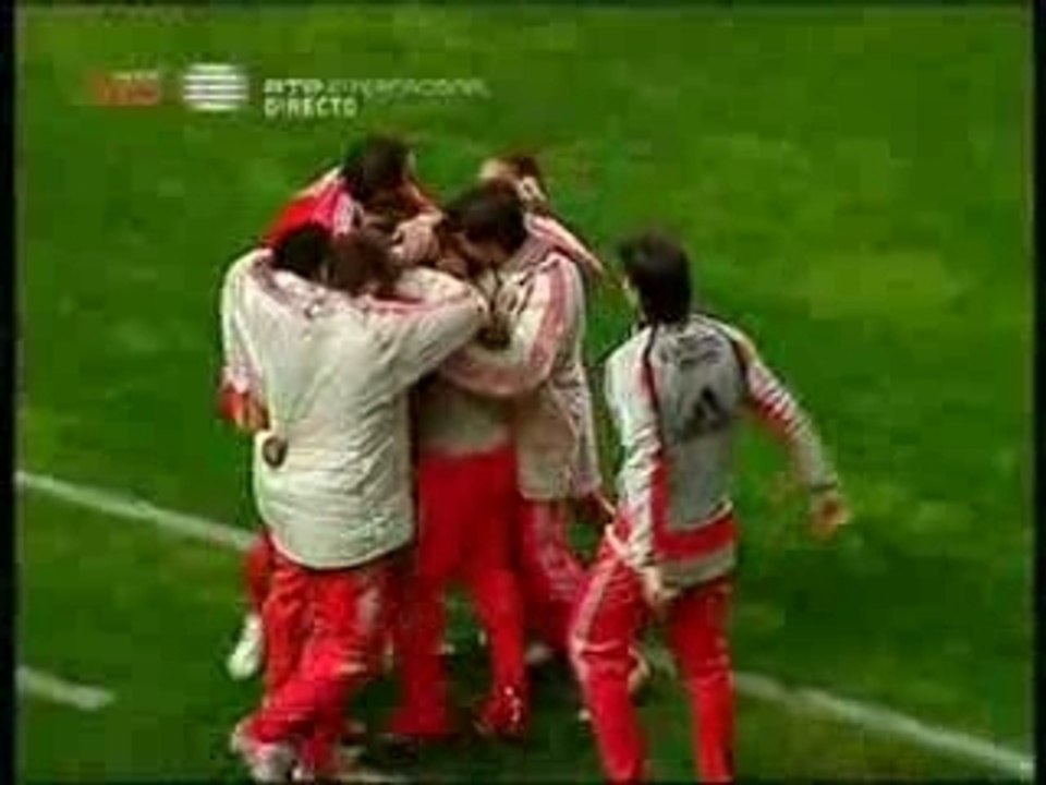 Benfica Paços 1-0 Simao Sabrosa