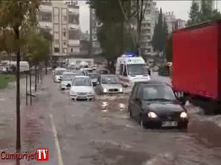 Antalyalı vatandaş Menderes Türel'e isyan etti