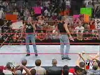 WWE RAW - DX returns