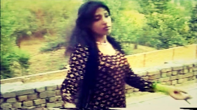 Nazia Iqbal, Peer Muhammad - Laga Me Ta Rasha Tar Sanga