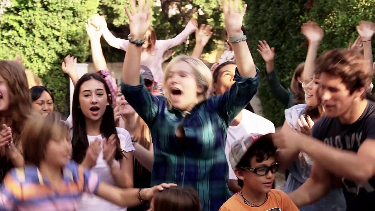 Novogratz - "Family"