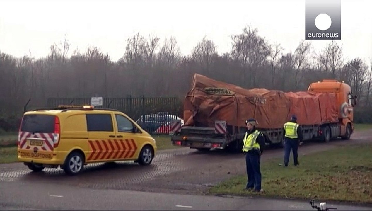 Mh-17 wrack in niederlanden eingetroffen