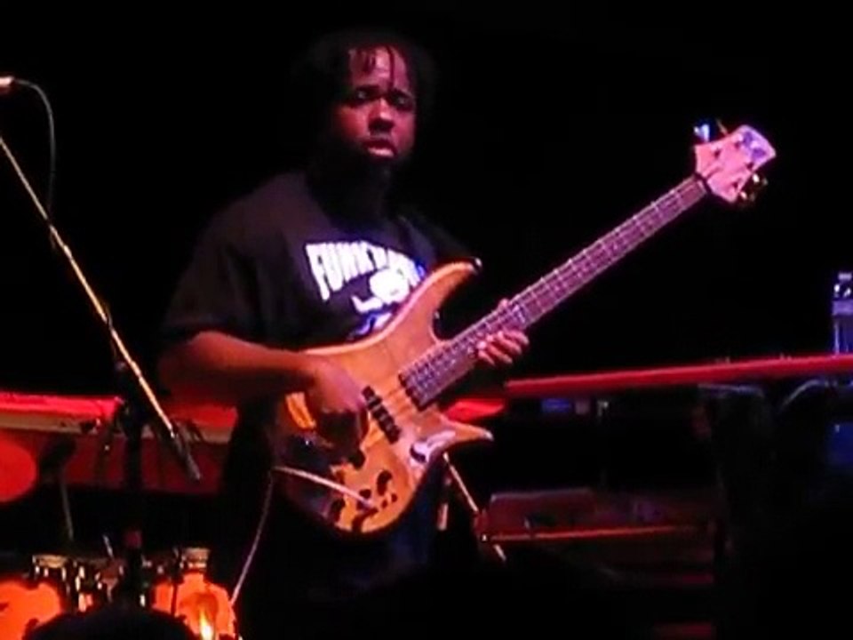 The Victor Wooten Band - Naima (Royale Nightclub, Boston- 2011-03-24)