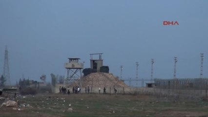 Sınırda Askere Taş Atanlara Gazlı Müdahale Ek