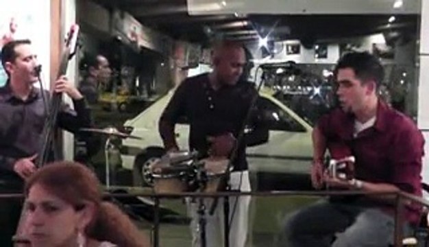 Hola Cuba: animation et concert de Alejandro-Rodney-Willy le 29/11/2014 pour les Journées Cubaines de Nantes à l'espace Louis Delgrès