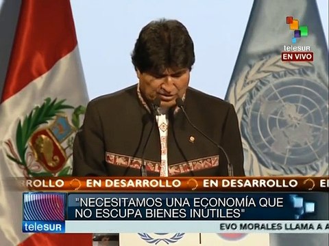 Comunidad es vida, capitalismo es muerte: Evo Morales