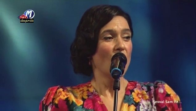 13 şevval sam uzun yıllar bekledim hakikat oldu rüyam (manolyam) 22.03.2012 şevval sam ile