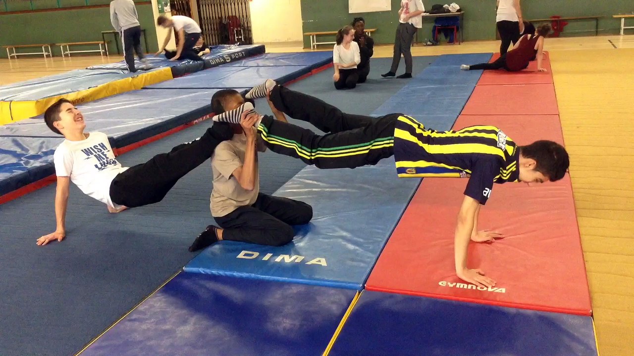 Acrosport en 3è