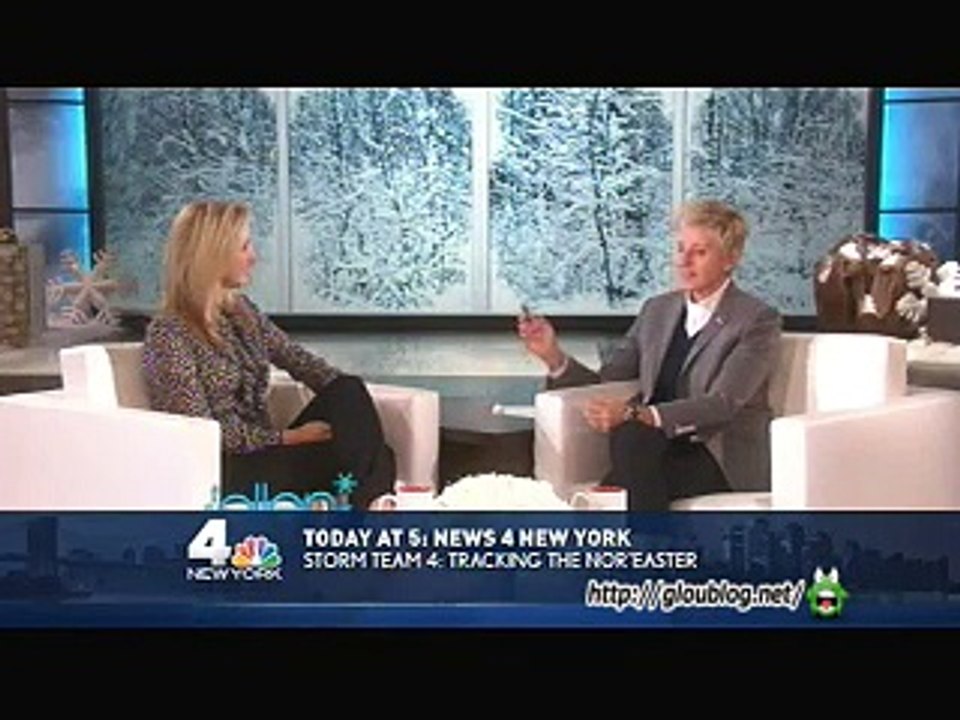 Lisa Kudrow Interview Dec 09 2014