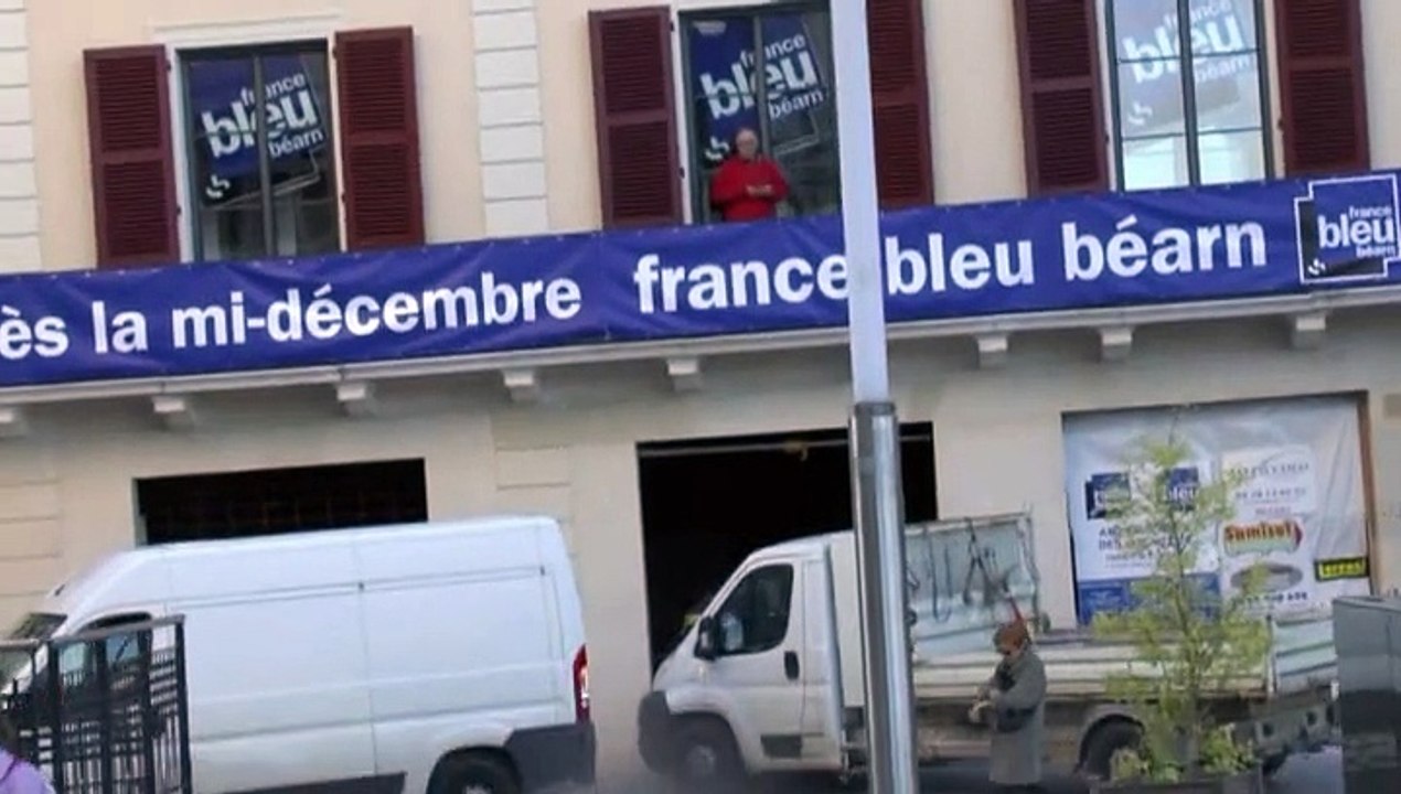 LES NEWS DU MARDI DE MICHOU64 W-D.D. - 9 DÉCEMBRE 2014 - RADIO FRANCE BLEU BÉARN INTÈGRE SES NOUVEAUX LOCAUX..